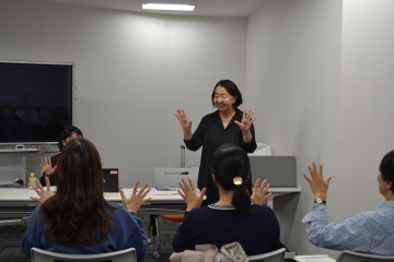 【11月保育塾】すぐにその場で楽しめる！～「素話」と「手遊び」から遊びのレパートリーを増やそう～