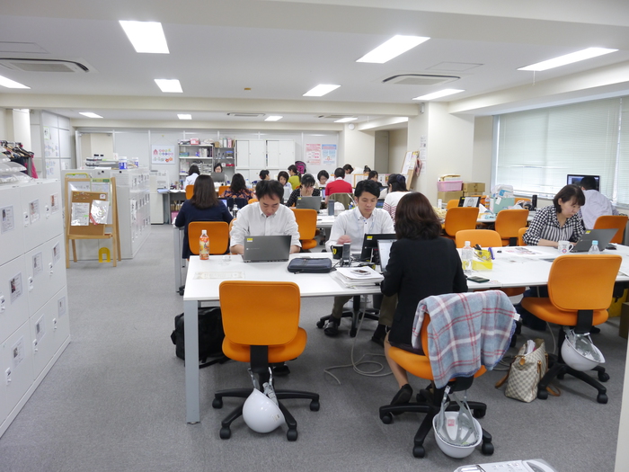 【活動報告】オフィス移転＆増床で、フリーアドレスと完全無線LAN化を実現！