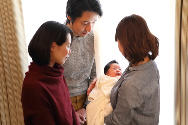 赤ちゃん縁組事業のイメージ写真